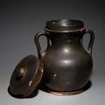 Oudgrieks, Attisch Keramiek Amphora met deksel. 5e eeuw