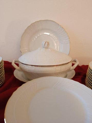 Richard Ginori - Service de table pour 12 (41) - Ancien