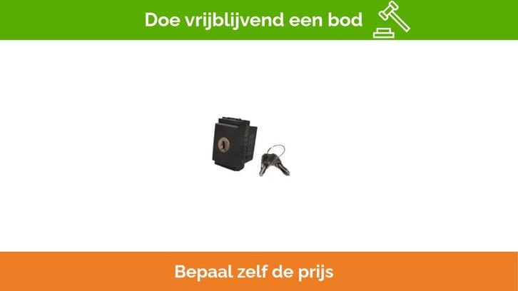 Bieden: Vimar Key Switch 16A 250V for Marine Electrical Sys, Watersport en Boten, Bootonderdelen, Ophalen of Verzenden