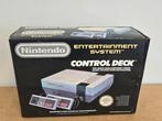 Nintendo - Nes - FS RARE Output - Control Deck - 8-BIT 1985, Games en Spelcomputers, Nieuw