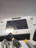Complete Wii U Set Wit 8gb met Nieuwe Adapter, Consoles de jeu & Jeux vidéo, Consoles de jeu | Nintendo Wii U, Ophalen of Verzenden