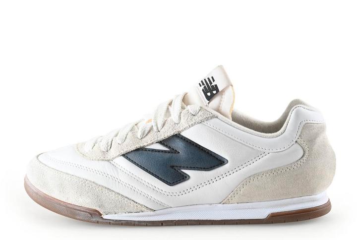 New Balance Sneakers in maat 43 Wit, Kleding | Heren, Schoenen, Wit, Zo goed als nieuw, Sneakers, Verzenden