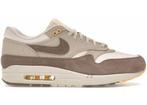 Nike Air Max 1 Premium Cave Stone - Maat 39 EU, Kleding | Heren, Schoenen, Ophalen of Verzenden, Nieuw