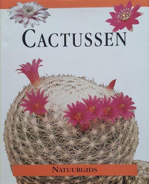 Cactussen 9789057910104, Boeken, Natuur, Gelezen, Verzenden