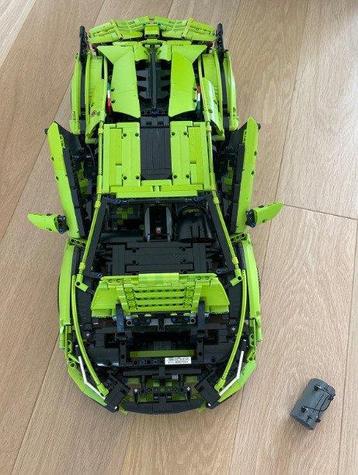Lego - Technic - 42115 - Lamborghini Sián FKP 37