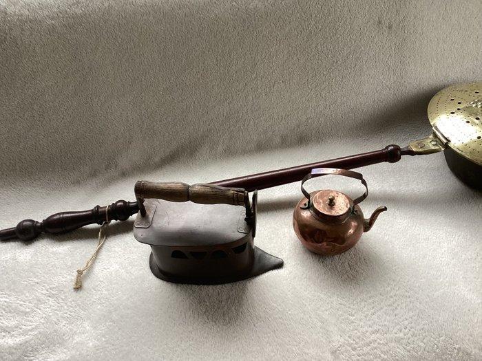 Kachel (3) - hout en koper - Beddenpan, bout en ketel, Antiek en Kunst, Antiek | Overige Antiek