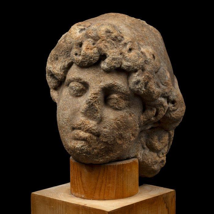 Oud-Romeins Marmer Hoofd van Attis. 2e-3e eeuw na Christus., Verzamelen, Mineralen en Fossielen