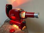 Leitz Prado Diaprojector