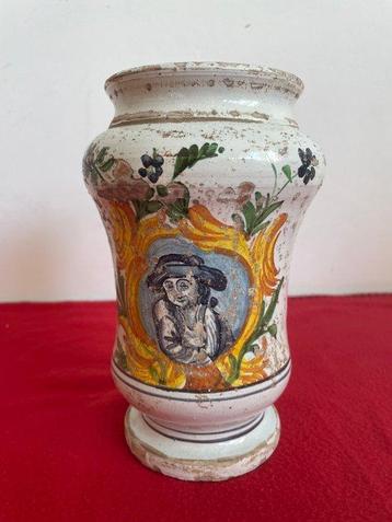 Apothekerspot - Albarello Maiolica Napoli kastelen
