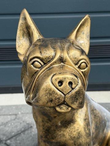 Daluxe Art - 1999 • Gold Dog