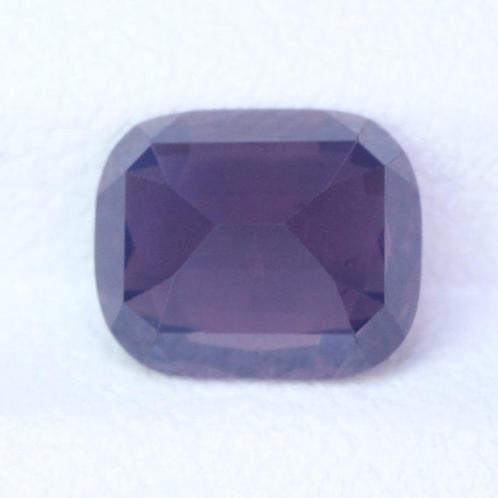 Sans Prix de Réserve - 1 pcs Violet, Violet Spinelle - 2.15, Handtassen en Accessoires, Edelstenen