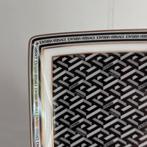 Rosenthal - Gianni Versace - Plat - La Greca Signature Black, Antiek en Kunst, Antiek | Glaswerk en Kristal