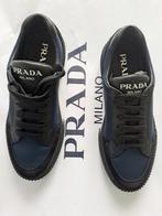Prada - Veterschoenen - Maat: Shoes / EU 42, Nieuw