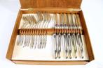 Verzilverde Art Deco bestekcassette - 90-delig/6-persoons -