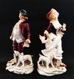 Beeldje, Twee klassiek Duits porseleinen beeldjes - 30 cm -