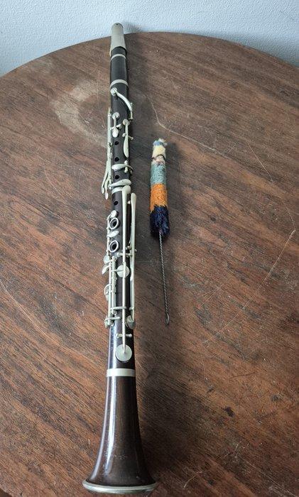 Besson & CO - - Klarinet - Frankrijk, Muziek en Instrumenten, Blaasinstrumenten | Blokfluiten