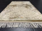 China zijde - Tapijt - 125 cm - 70 cm, Huis en Inrichting, Nieuw