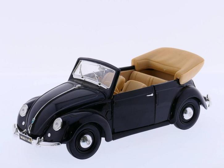 Schaal 1:18 Maisto Volkswagen Beetle / Kever Cabriolet 19..., Hobby en Vrije tijd, Modelauto's | Overige schalen, Gebruikt, Ophalen of Verzenden