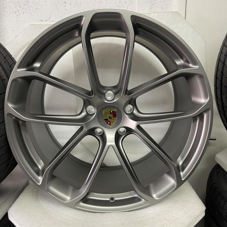 Porsche Cayenne (E3) 22 SportDesign Platinium met banden, Auto-onderdelen, Banden en Velgen, Overige maten, 315 mm, Personenwagen