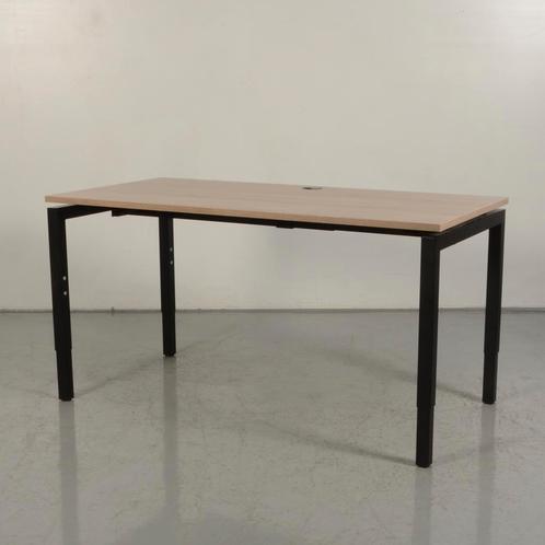Bureau Solidesk - Eiken naturel -	160 x 80 cm, Huis en Inrichting, Bureaus, Gebruikt, Ophalen of Verzenden