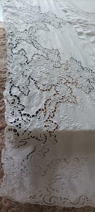 Un magnifique drap avec de grandes taies d’oreiller et de, Antiquités & Art, Tapis & Textile