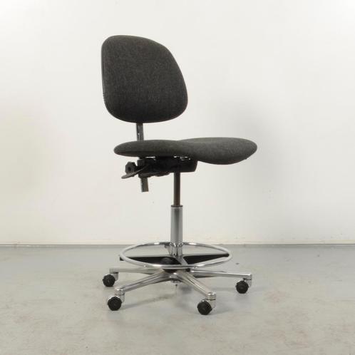 Werkstoel Score - Antraciet - Verrijdbaar, Huis en Inrichting, Bureaustoelen, Gebruikt, Ophalen of Verzenden