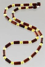 Barnsteen - Limited Edition Amber Necklace – Glossy Baltic, Verzamelen, Mineralen en Fossielen