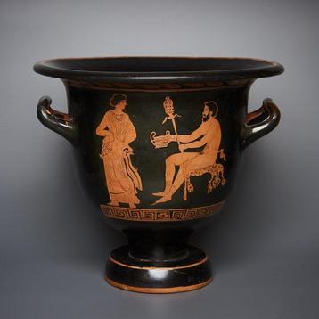 Oud-Grieks Aardewerk Klokvormige krater met een Maenade en, Collections, Minéraux & Fossiles