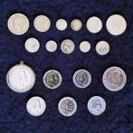 Nederland. Lot of 18 Silver Coins. 2,5/1 & 1/2 Gulden &, Timbres & Monnaies