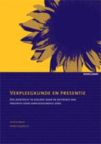 Verpleegkunde en presentie 9789059310858 A. Baart, Boeken, Verzenden, Gelezen, A. Baart