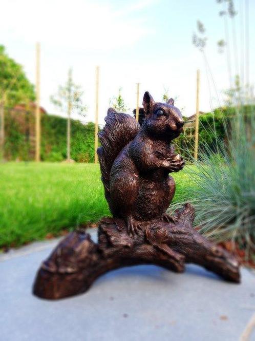 Figurine - A lifelike squirrel - Bronze, Antiek en Kunst, Curiosa en Brocante