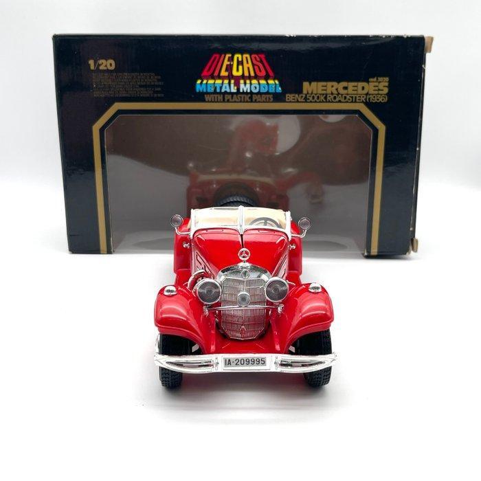 Bburago 1:18 - Modelauto - Mercedes-Benz 500 K, Hobby en Vrije tijd, Modelauto's | 1:5 tot 1:12