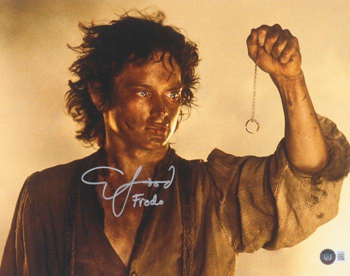 Lord of the Rings - Elijah Wood - Signed 28x35 cm Photo -, Verzamelen, Film en Tv