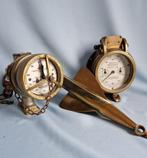 Sleeplog - Messing, Brons, Emaille, Glas - Walkers Trident