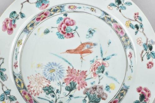 Bord - UNUSUAL CHINESE FAMILLE ROSE VERTE DECORATED WITH A, Antiek en Kunst, Antiek | Overige Antiek