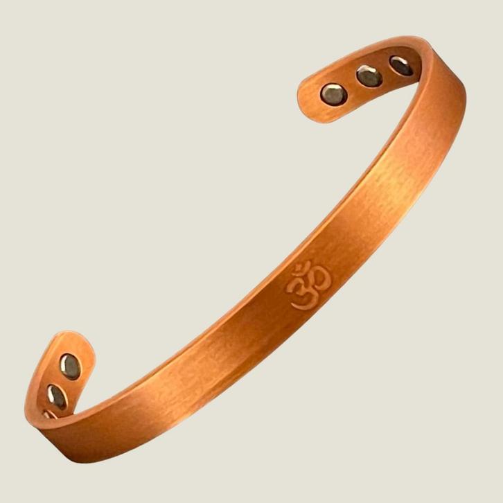 Koperen gezondheids-klemarmband OHM met 6 magneten – 16 cm, Sports & Fitness, Produits de santé, Wellness & Bien-être, Enlèvement ou Envoi