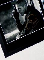 Sons of Anarchy - Theo Rossi (Juice) Premium Framed, signed, Nieuw