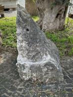Fontein - 1900-1910 - Fontana in zandsteen Leccese -