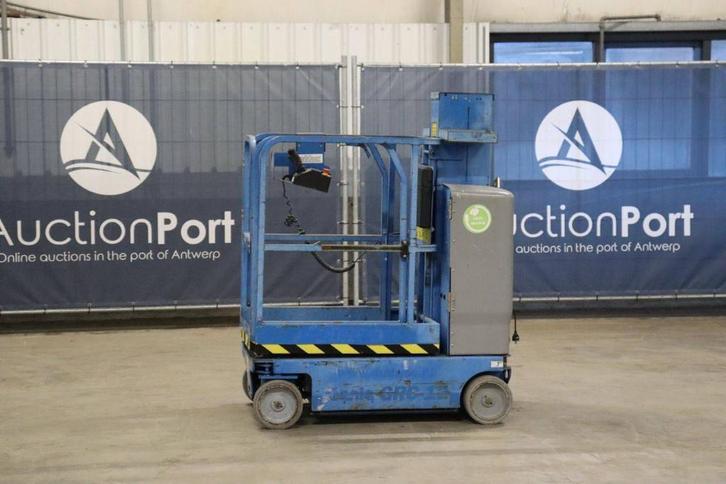 Veiling: Masthoogwerker Genie GRC-12 Elektrisch 5.66m 2016, Articles professionnels, Machines & Construction | Ascenseurs, Échafaudages & Échelles