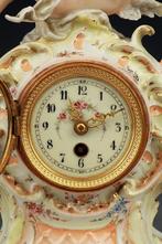 Figurale pendule - Art Nouveau Porselein - 1900-1910, Antiek en Kunst, Antiek | Klokken