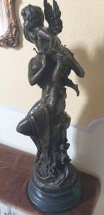 Milo (1910-1978) - Beeld, beautiful woman seated atop a