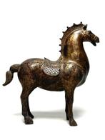 Large massive Tang style horse - Verguld brons - Azië