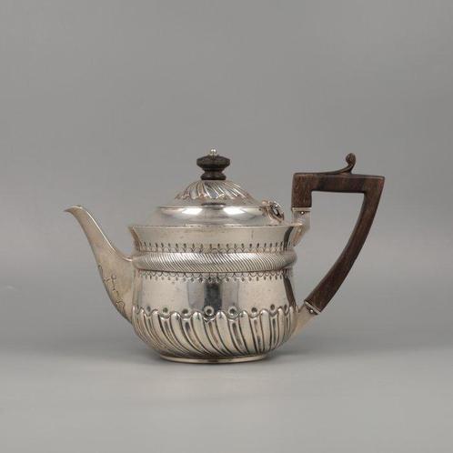 John Henry Rawlings (Londen, 1887) - Theepot - .925 zilver, Antiek en Kunst, Antiek | Zilver en Goud