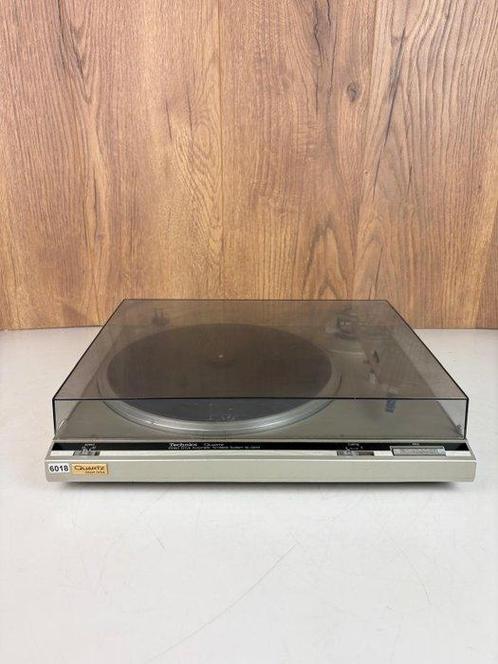 Technics - SL-Q210 Platenspeler, Audio, Tv en Foto, Radio's