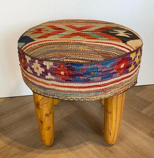 Kruk - Hout, Wol - Afghaan Poef, Antiek en Kunst, Curiosa en Brocante