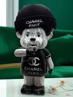 Art Stray-Nos - “ KiKi XXl ... Mon Premier Chanel ”