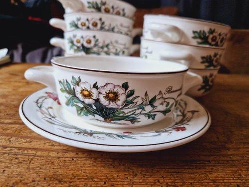 Villeroy & Boch - Service de table (173) - botanique -, Antiek en Kunst, Antiek | Meubels | Tafels