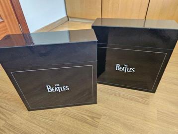 Beatles - The Beatles Vinyl Collection packaged in 2x Full, Nieuw in verpakking