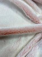 Spectaculair snit van de zachtste bont, gemaakt in Italië. -, Antiek en Kunst