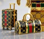 Lego Merchandise - Art - Luxury Minifigure – Gold Fashion